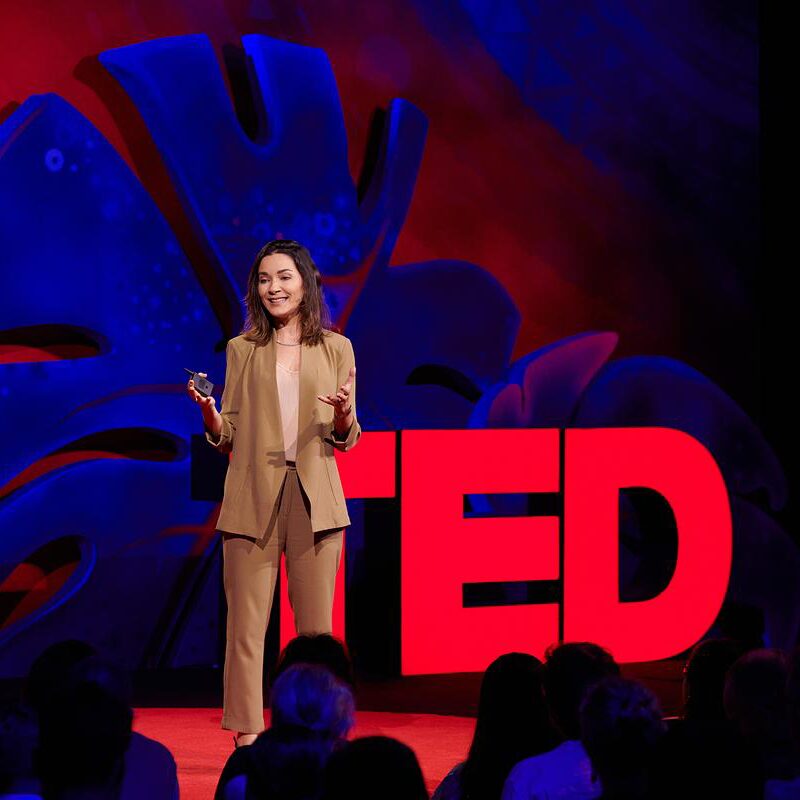 O Brasil pode se tornar uma superpotência da natureza: a palestra de Ilona Szabó no TED